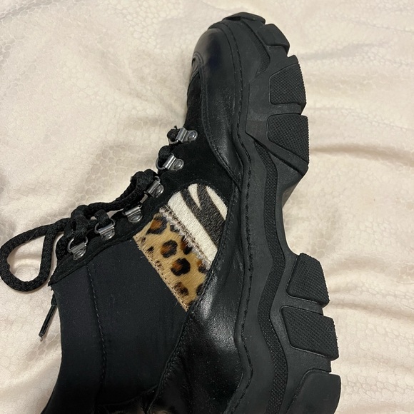 Blueonblue Winter Boots. Never worn! Size 39. - Picture 4 of 7